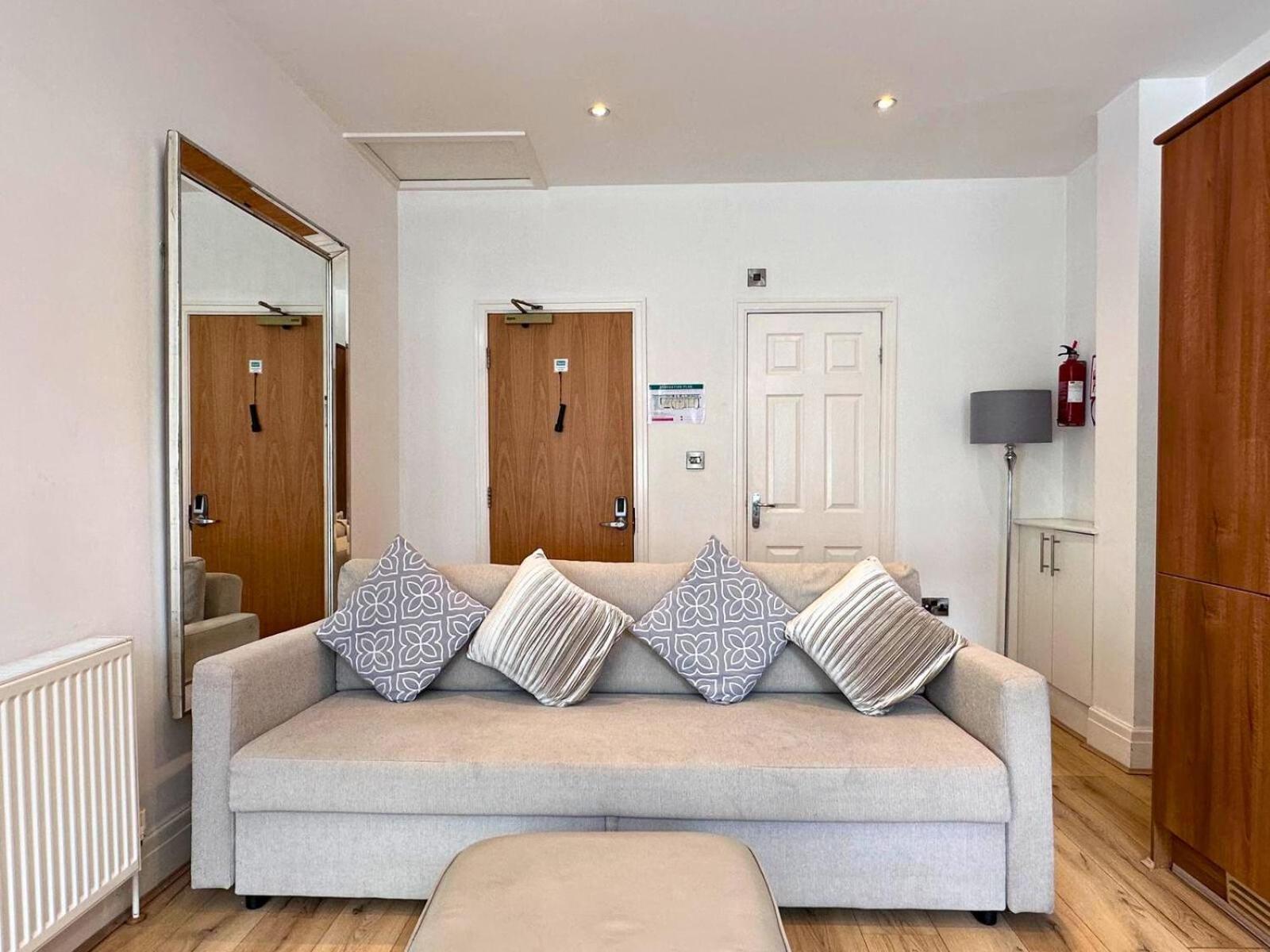 Granada Apartments Berkeley Blackpool Dış mekan fotoğraf