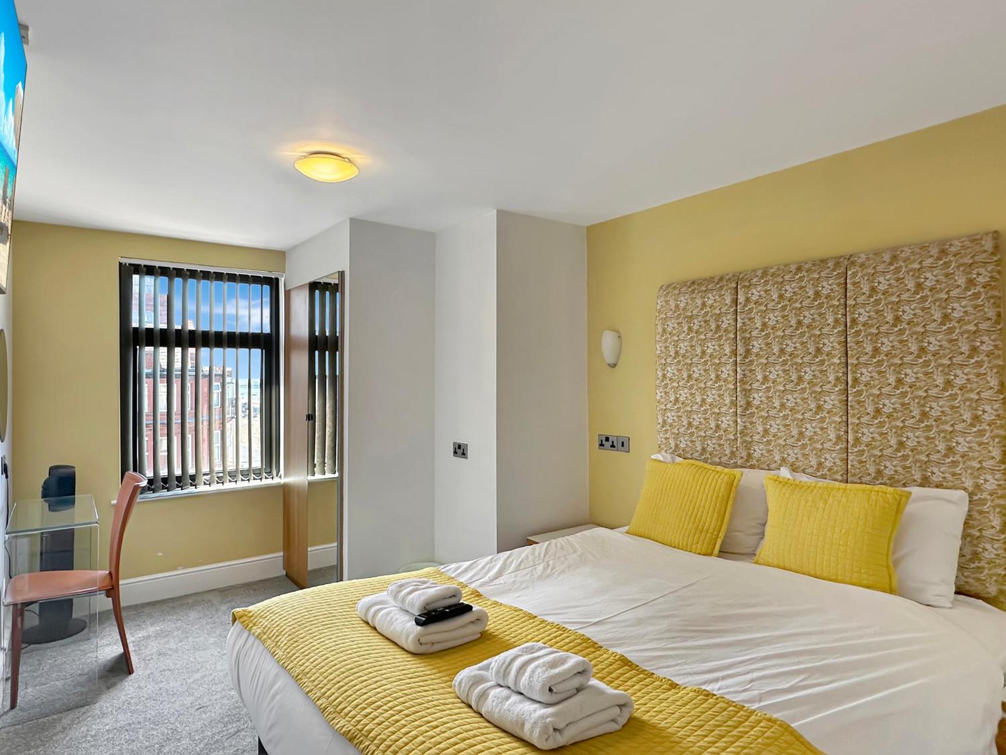 Granada Apartments Berkeley Blackpool Dış mekan fotoğraf